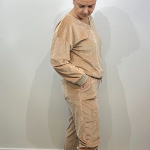 Komplet dresowy welurowy w kwiaty